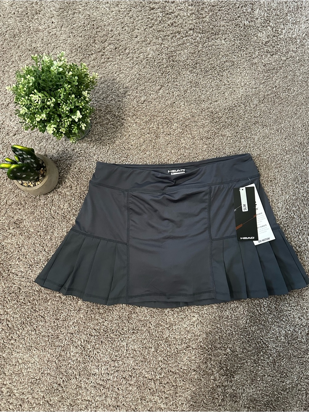 NWT HEAD Women's Gray Pleated Sport Skort